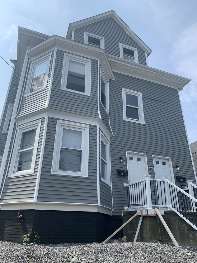 Foto principal - 60 Westwood Ave