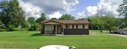 Building Photo - 1303 Dryden Ave