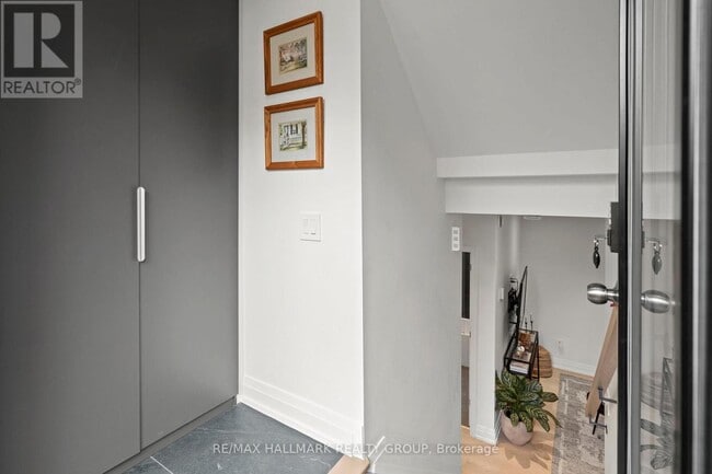 Photo du bâtiment - 130 Glenora St