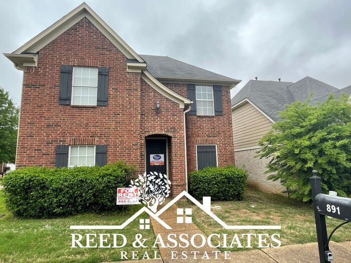 Cordova Home Located on Corner Lot House Rental in Cordova, TN