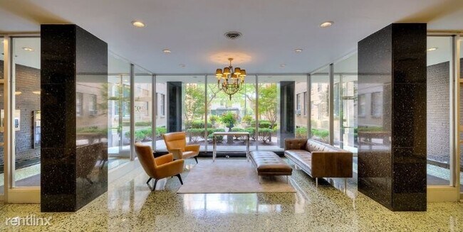 Foto del edificio - 2970 N Sheridan Rd