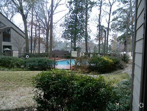 Building Photo - 12900 Walden Rd