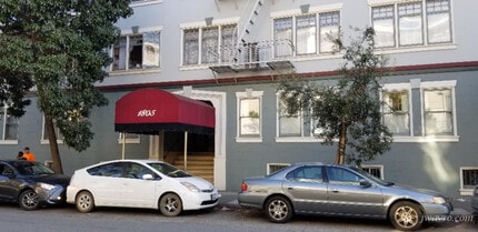 Building Photo - 1805 Pine St