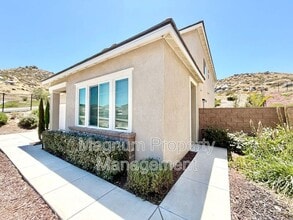 Building Photo - 30411 Ridgecrest Rd