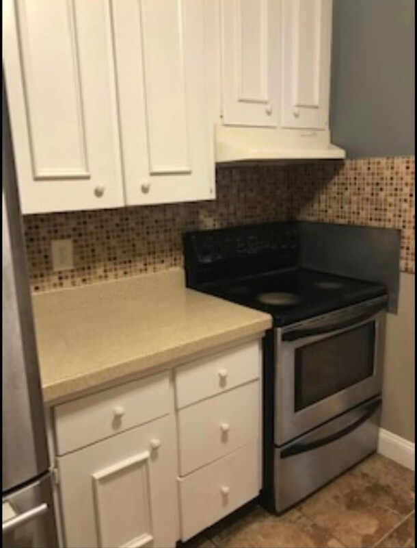 Foto del edificio - 6821 Wildwood Ct