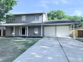 Building Photo - 6718 Cypress Lake Dr