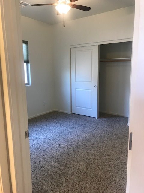 Building Photo - 1635 Entrada Dr