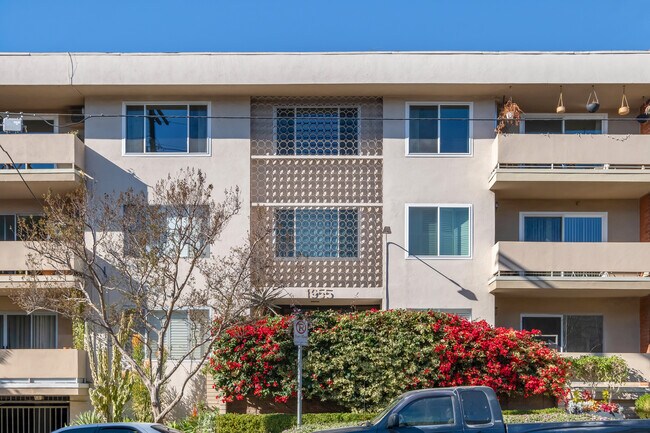 Front of house - 1955 Tamarind Ave