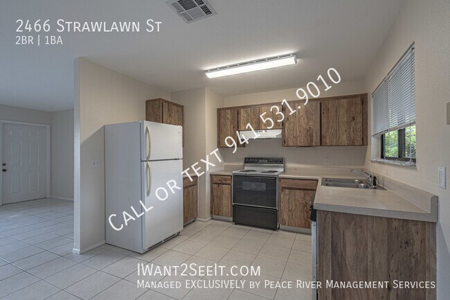 Building Photo - 2466 Strawlawn St