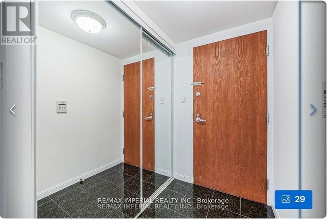 Building Photo - 23 Lorraine Dr