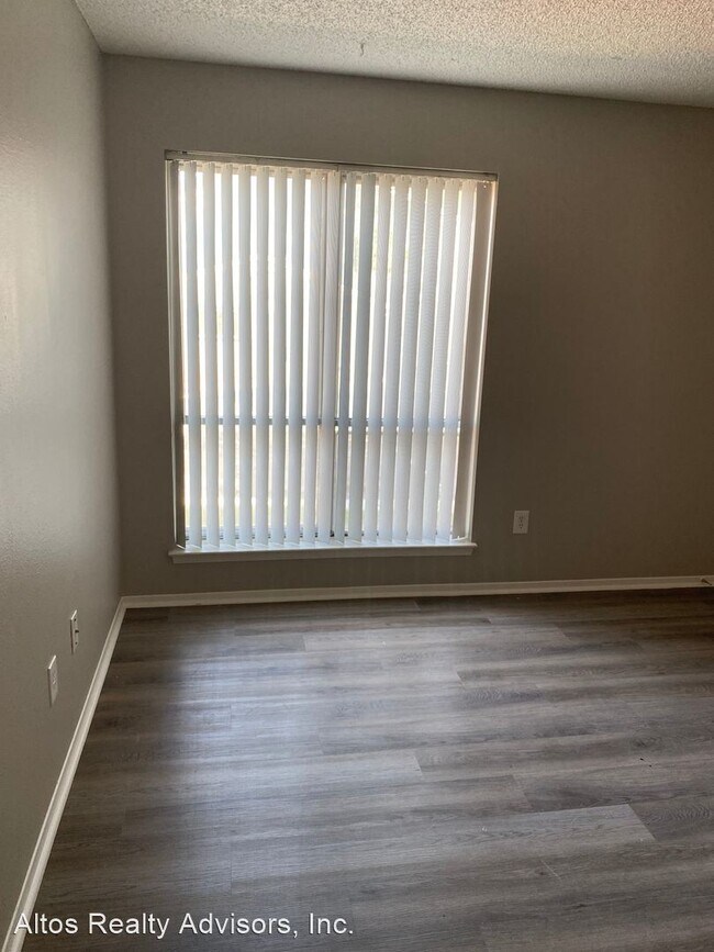 Foto del edificio - 2 br, 2 bath House - 2365 E Geddes Ave #O-22