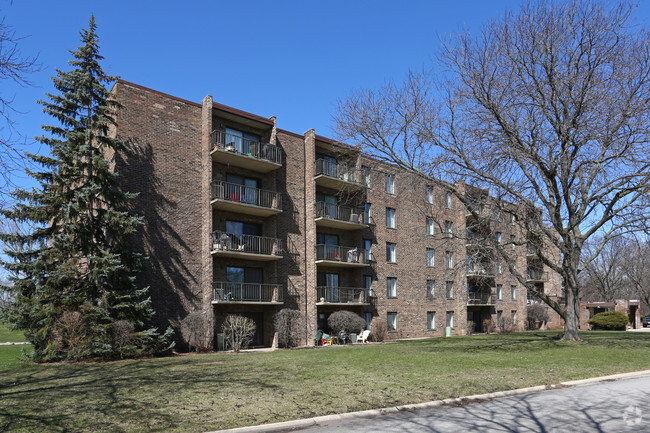 Inverleith Apartments Apartments - Palatine, IL | Apartments.com