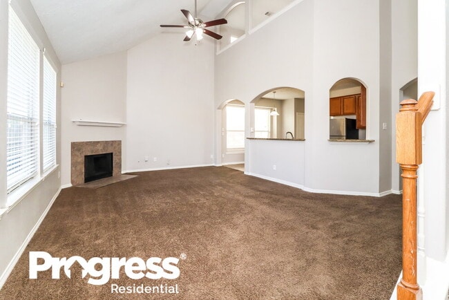 Building Photo - 12015 Raven View Dr