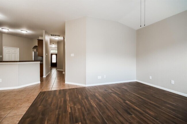 Foto del edificio - 21313 Timber Bluff Ct