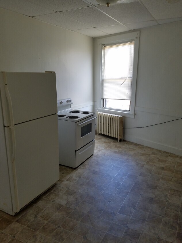 Building Photo - 2711 Brownsville Rd