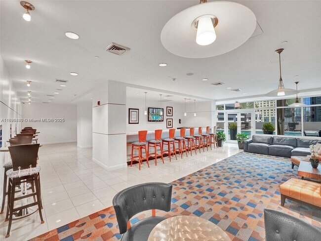 Foto del edificio - 1250 S Miami Ave