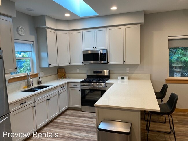 Building Photo - 1 br, 1 bath House - 3816 Q Avenue