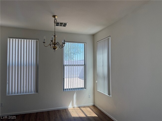 Building Photo - 2520 Living Rock Ave
