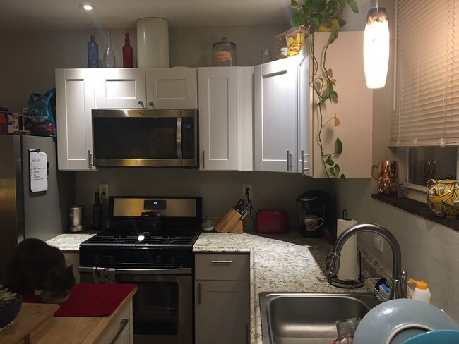Cocina - 5113 Rochelle Ave