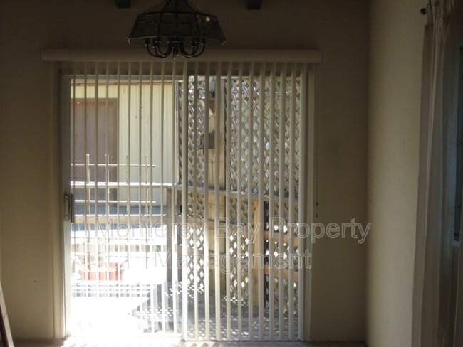 Foto del edificio - 701 Crocker Ave