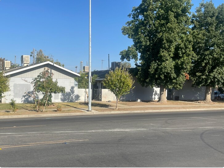Foto principal - 927 S Thorne Ave