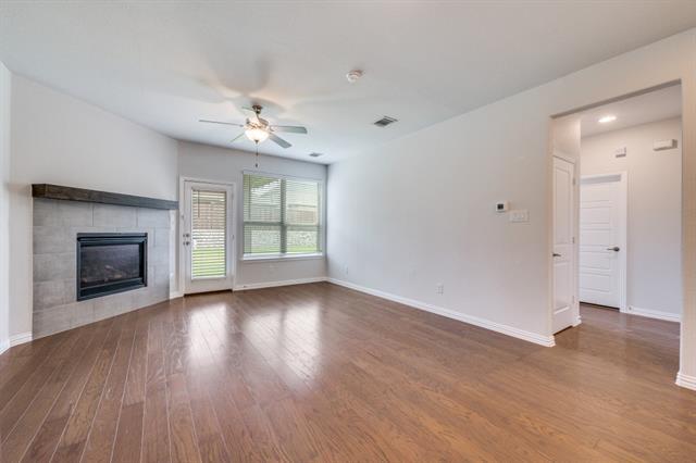 Foto del edificio - 6136 Hightower St