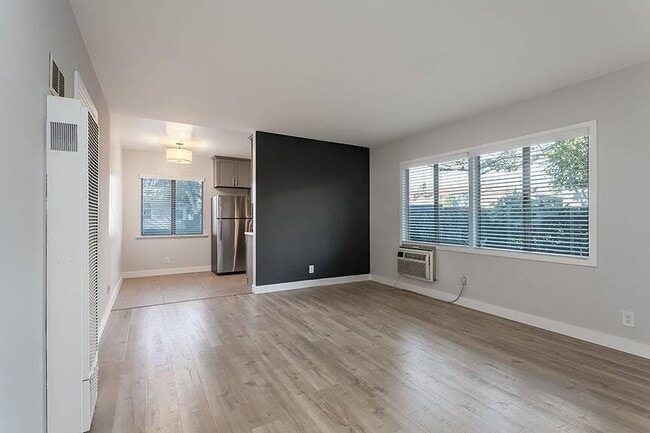 Foto del edificio - 2.0 bedroom in Temple City California 91780