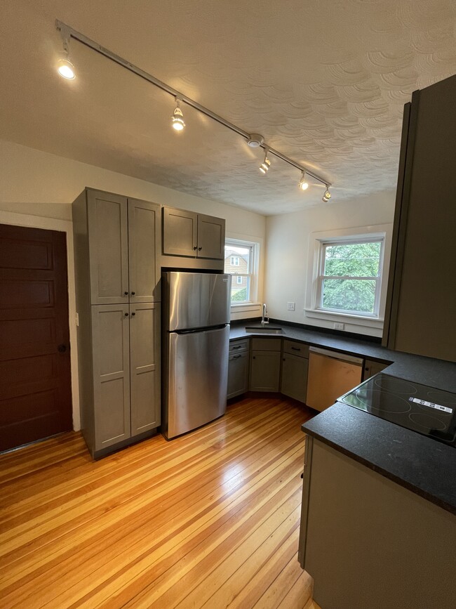 Kitchen - 20 Lauriston St