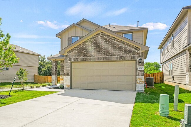 Foto del edificio - BRAND NEW HOUSE LOCATED IN RIVERSTONE AT WESTPOINTE SAN ANTONIO TX 78253