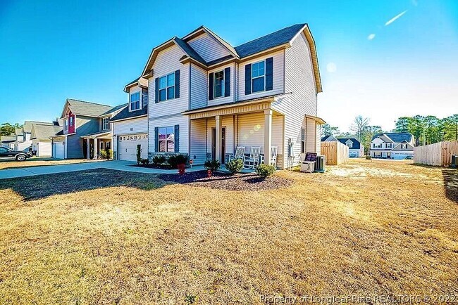 Foto del edificio - 1734 Cherrypoint Dr