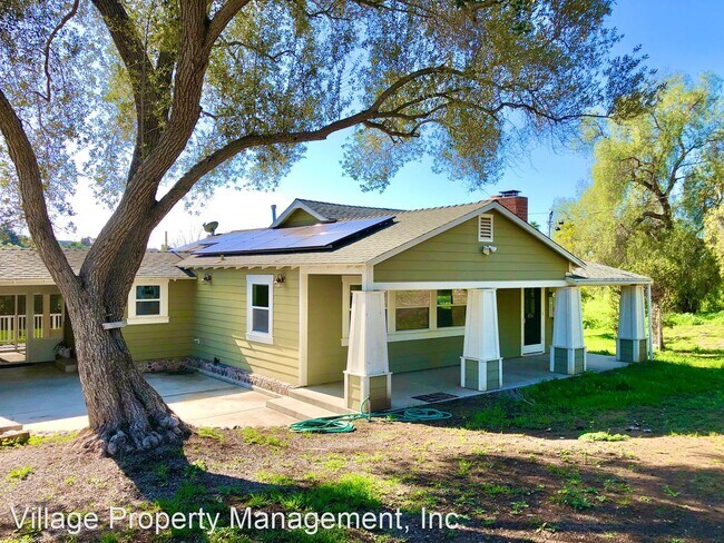 Building Photo - 2 br, 1.5 bath House - 6777 West Lilac Road