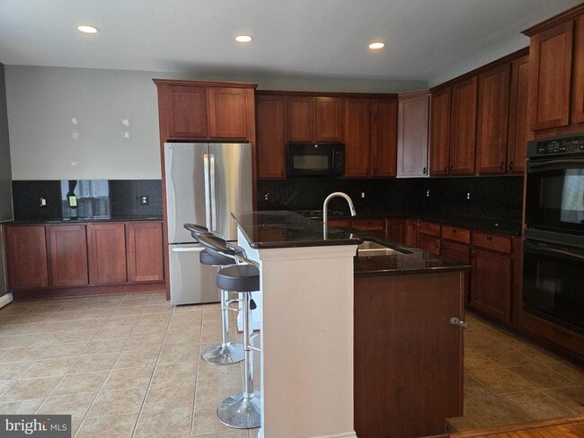 Foto del edificio - 6444 5th St