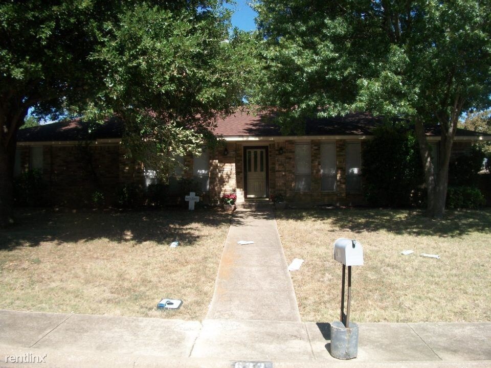 Foto principal - 633 The Meadows Pky