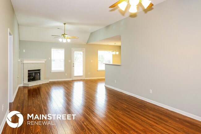 Foto del edificio - 2415 N Forest Hill Irene Rd