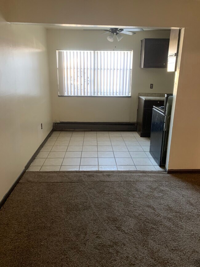 Foto del edificio - 12775 Plymouth Rd