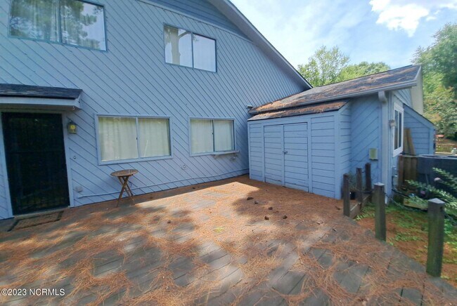 Building Photo - 26 Harbor Dr