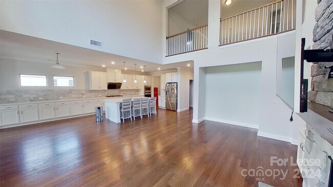 Foto del edificio - 15602 Coventry Ct Ln