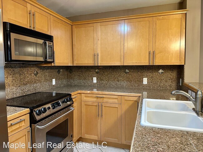 Foto del edificio - 1 br, 1 bath House - 326 Queen Anne Ave N,...