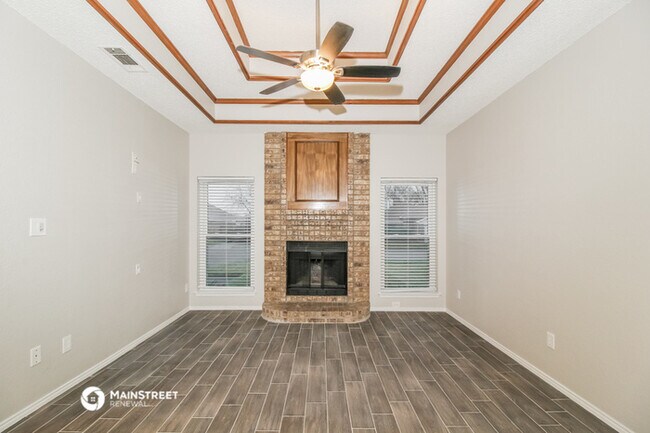 Foto del edificio - 6313 Woodcreek Trail