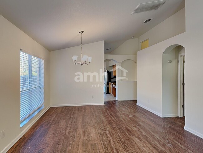 Building Photo - 13244 Early Run Ln