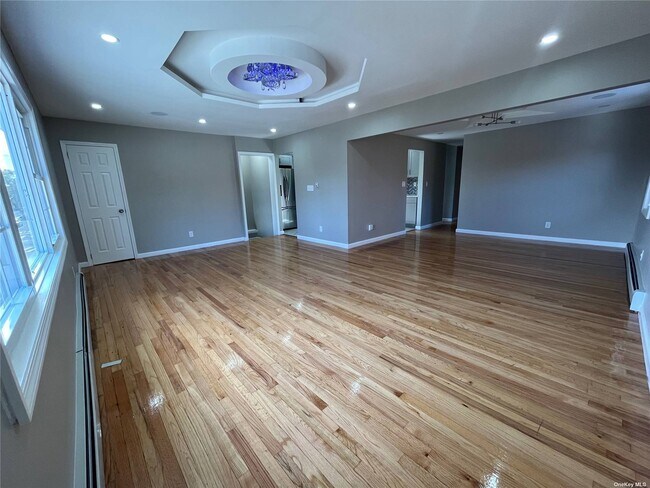 Foto del edificio - 111-12 221st St