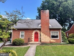 Building Photo - 505 Biggs Ave