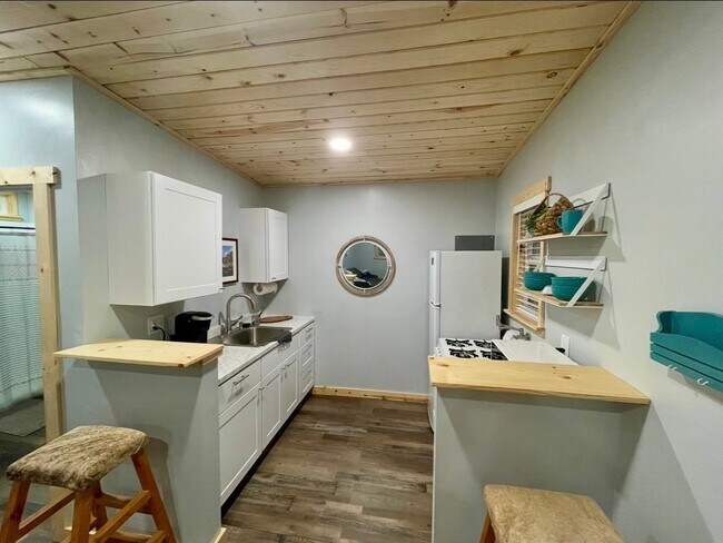 Foto del edificio - 618 Cottonwood Ave