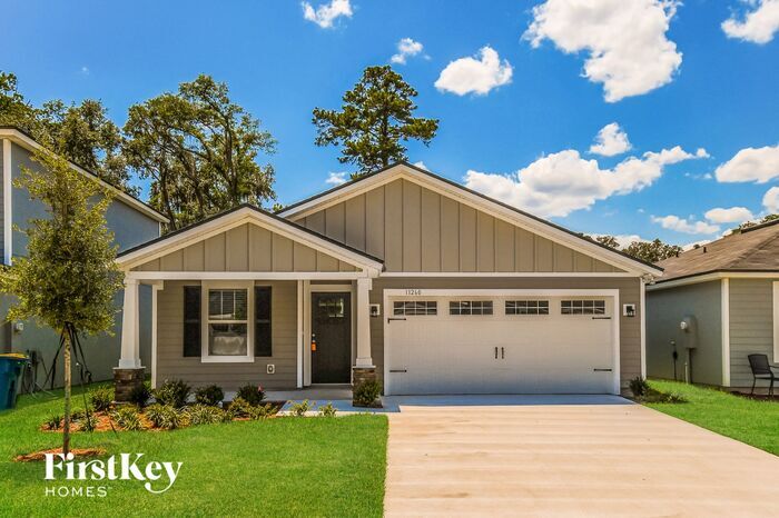 Foto principal - 11260 Margarets Landing Pl.