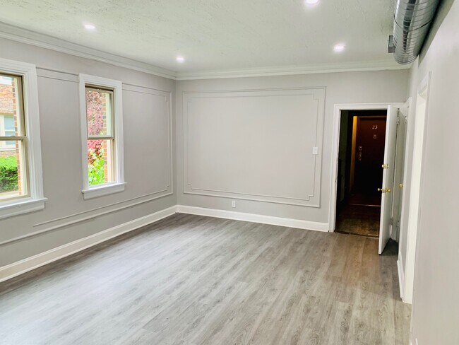 Foto del edificio - 810 N Fred Shuttlesworth Cir