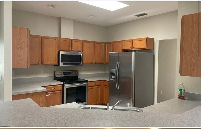 Foto del edificio - 6834 SW 83rd Ter