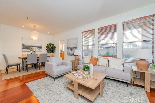 Foto del edificio - 2 Ellisworth Aisle