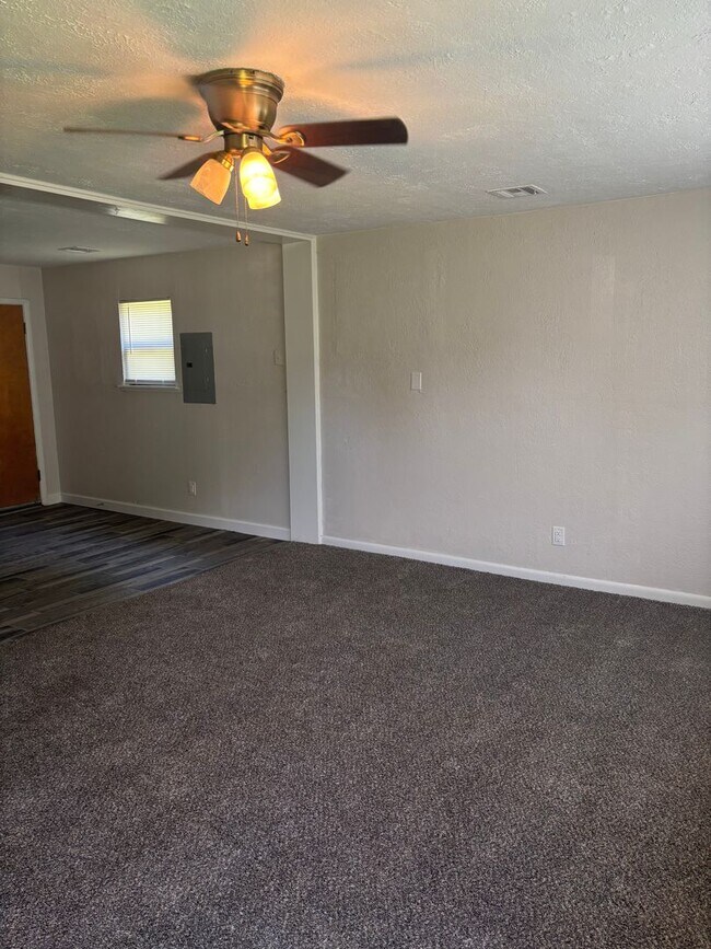 Foto del edificio - Cute 2 bedroom home in Norman
