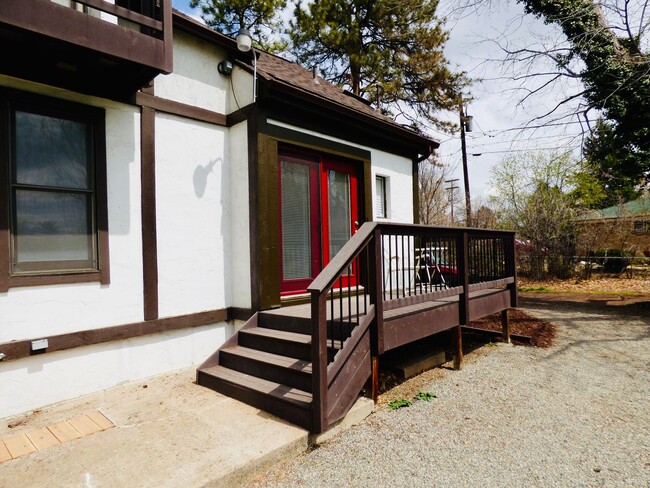 Building Photo - HISTORIC TWO-STORY HOME WITH CHARMING FEAT...