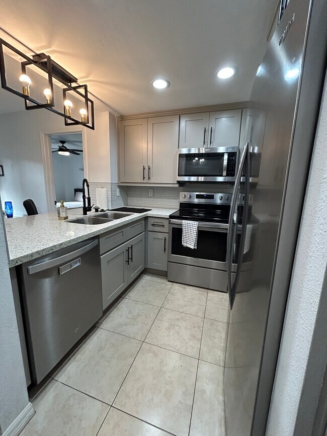 Foto del edificio - 3078 Broadway